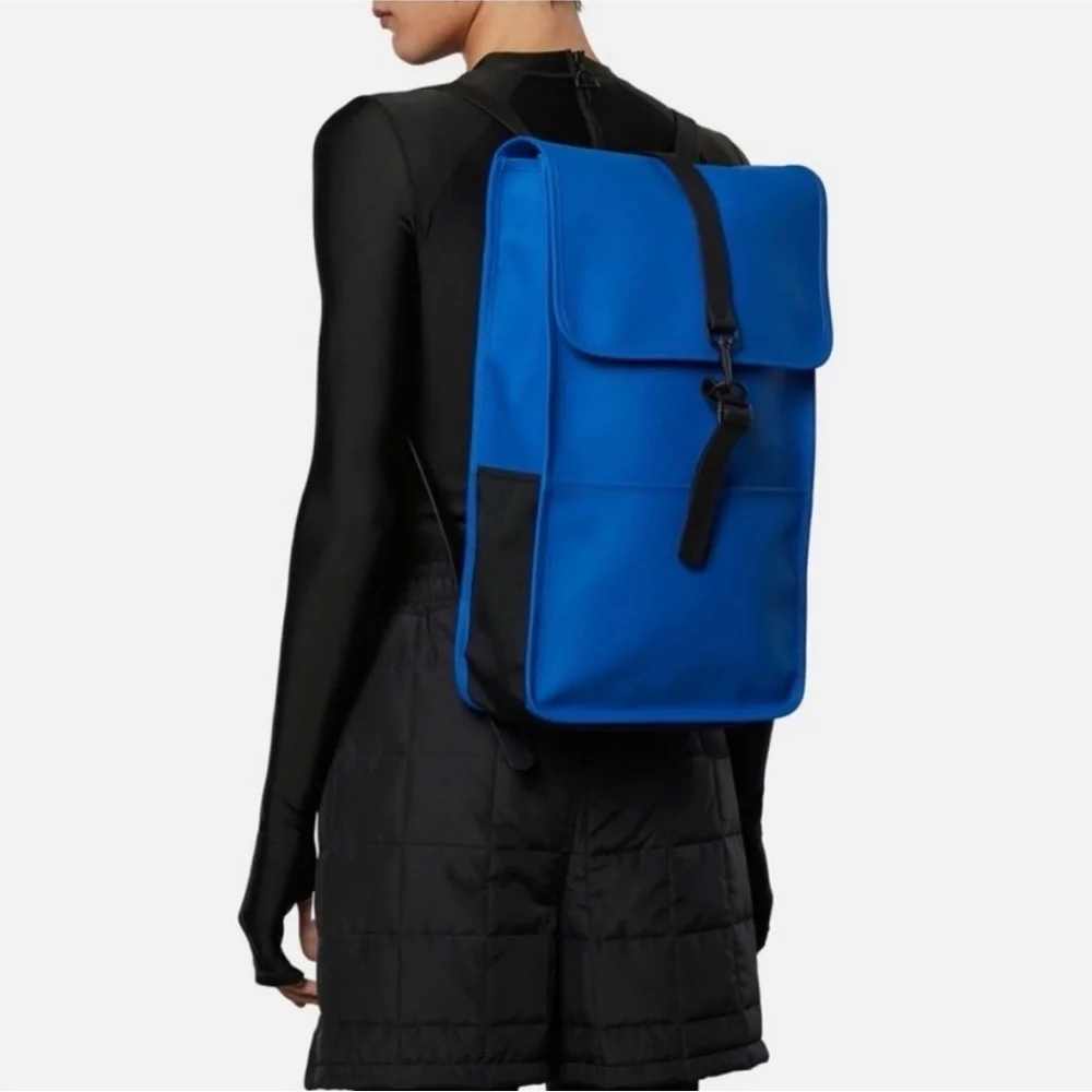 Rains nwt unisex